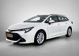 Wit Gebruikt 2024 Toyota Corolla Stationwagen | € 30.845 (Iets duurder) - Afbeelding 1/3