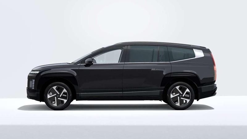 Nieuw Hyundai Ioniq 9 227 kW (309 PK) 2025 Zwart SUV