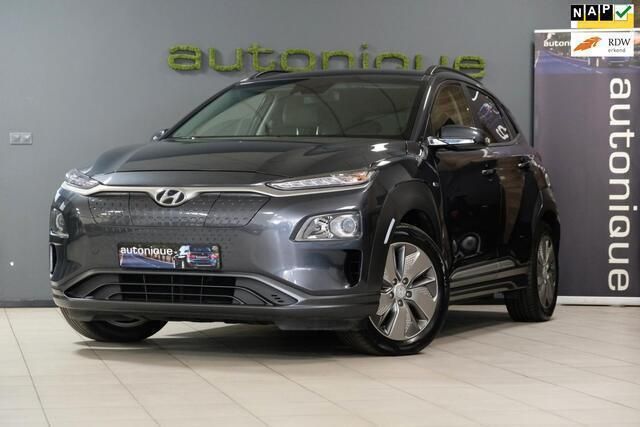 Grijs, metallic lak Gebruikt 2020 Hyundai Kona Comfort SUV | € 16.895 (Eerlijke prijs) - Afbeelding 1/4