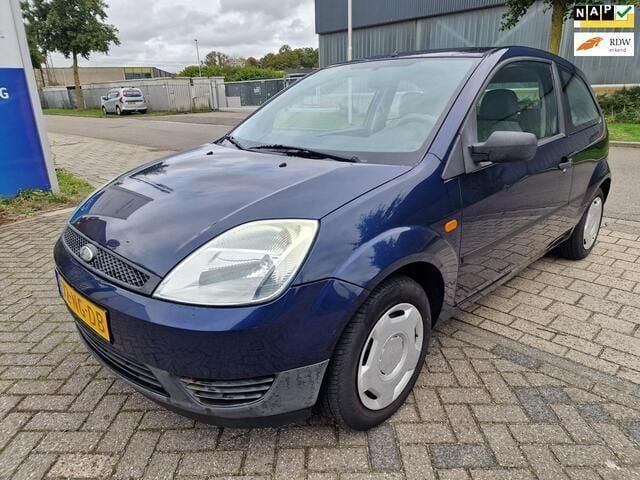 Blauw Gebruikt 2003 Ford Fiesta Celebration Hatchback | € 849 (Goede deal) - Afbeelding 1/4
