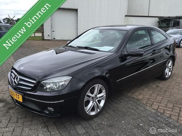 Zwart Gebruikt 2009 Mercedes CLC200 Hatchback | € 4.900 - Afbeelding 1/4
