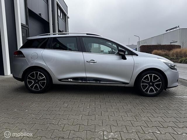Occasion Renault Clio GrandTour LIMITED 90 PK (66 kW) 2016 Grijs Stationwagen