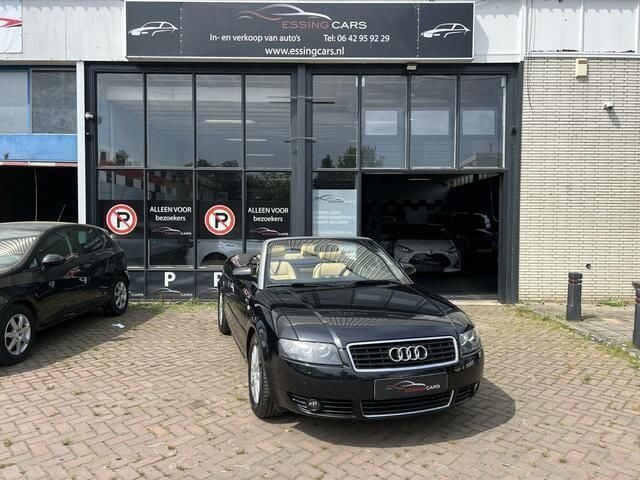 Zwart Gebruikt 2003 Audi A4 Cabriolet Ambition Cabriolet | € 3.975 (Eerlijke prijs) - Afbeelding 1/4