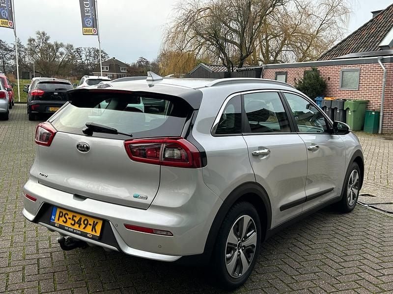 Occasion Kia Niro 105 PK (77 kW) 2017 Grijs SUV