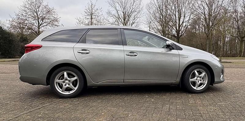 Occasion Toyota Auris 136 PK (100 kW) 2013 Zilver Stationwagen