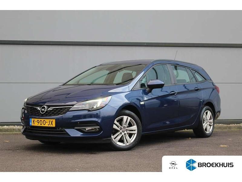 Blauw Occasion 2021 Opel Astra Edition Stationwagen | € 14.350 (Goede deal) - Afbeelding 1/4