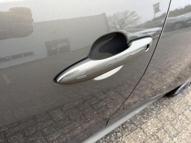 Occasion Toyota Yaris Executive 131 PK (96 kW) 2024 Groen Hatchback