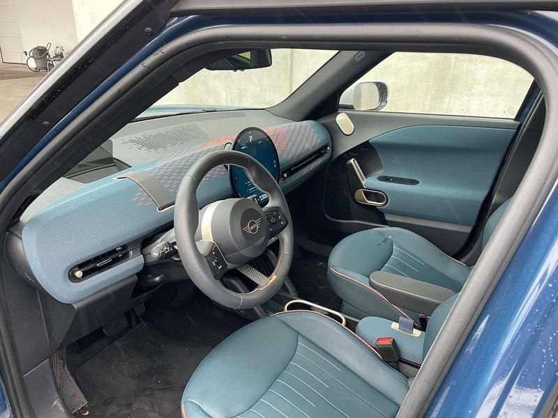 Occasion Mini Aceman Classic 160 kW (218 PK) 2025 Blauw SUV