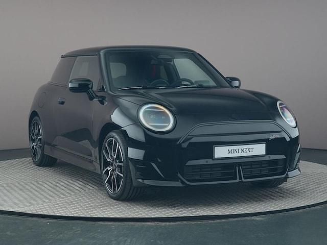 Nieuw Mini Cooper SE 2025 Zwart Hatchback