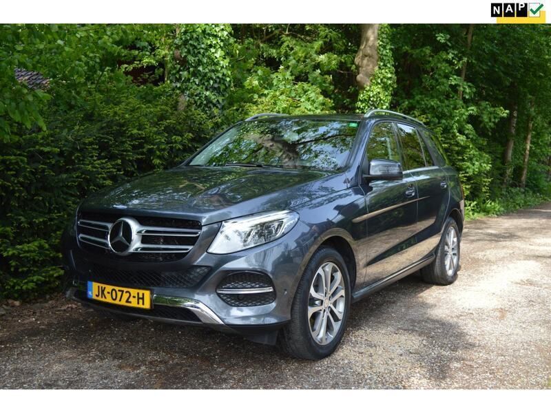 Grijs Gebruikt 2015 Mercedes GLE500 SUV | € 24.495 (Eerlijke prijs) - Afbeelding 1/4