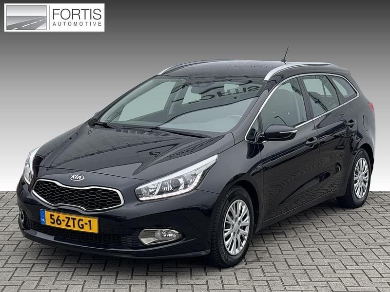 Zwart Occasion 2013 Kia Ceed Sportswagon Comfort Stationwagen | € 7.395 (Eerlijke prijs) - Afbeelding 1/4
