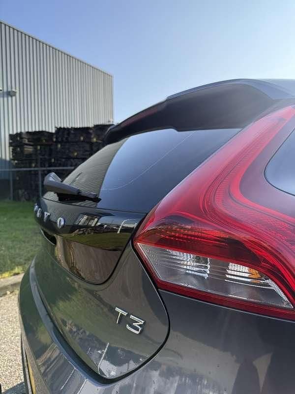 Occasion Volvo V40 Summum 150 PK (110 kW) 2012 Grijs Hatchback