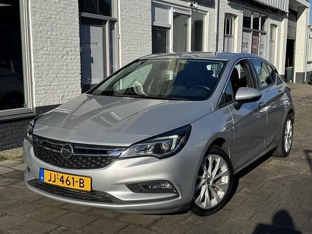 Occasion Opel Astra Innovation 105 PK (77 kW) 2016 Grijs (metallic) Hatchback