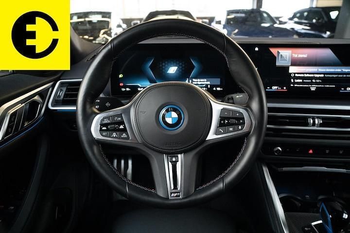 Occasion BMW i4 Executive 400 kW (544 PK) 2022 Zwart Sedan