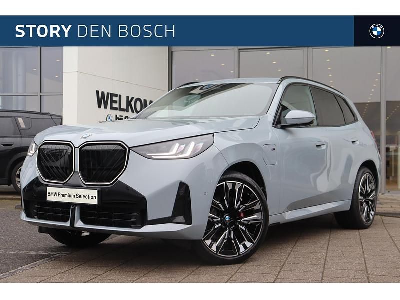 Grijs Occasion 2026 BMW X3 Executive SUV | € 83.008 - Afbeelding 1/4