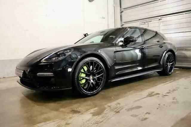 Zwart Gebruikt 2018 Porsche Panamera Turbo S Sport Turismo Sedan | € 89.985 - Afbeelding 1/4