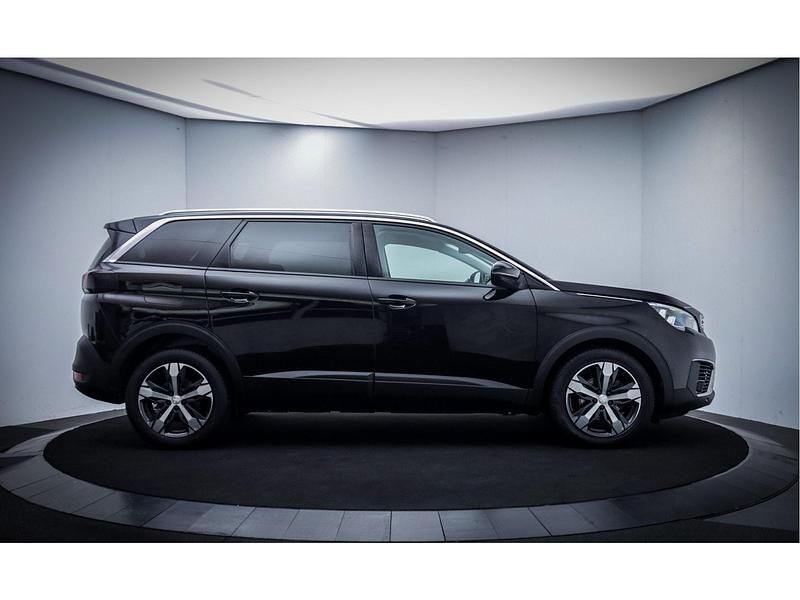 Occasion Peugeot 5008 Premium 131 PK (96 kW) 2019 Zwart SUV