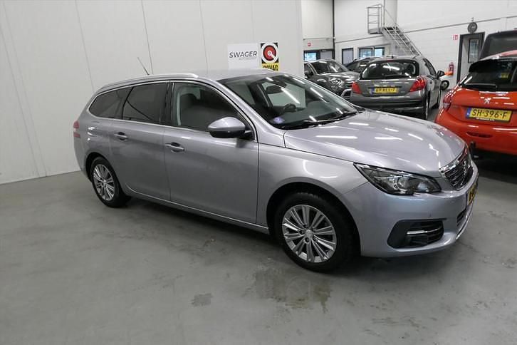 Occasion Peugeot 308 SW Allure 131 PK (96 kW) 2020 Grijs Stationwagen