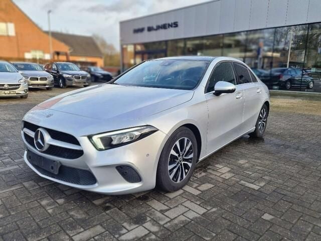 Occasion Mercedes A180 Business 116 PK (85 kW) 2020 Zilver Sedan