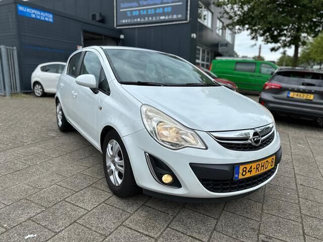 Wit Gebruikt 2011 Opel Corsa Edition Hatchback | € 2.399 (Eerlijke prijs) - Afbeelding 1/4