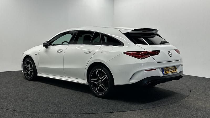 Occasion Mercedes CLA250e AMG line 262 PK (192 kW) 2022 Wit Sedan