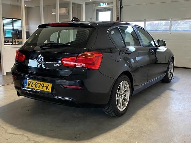 Occasion BMW 118 Executive 136 PK (100 kW) 2018 Zwart Hatchback