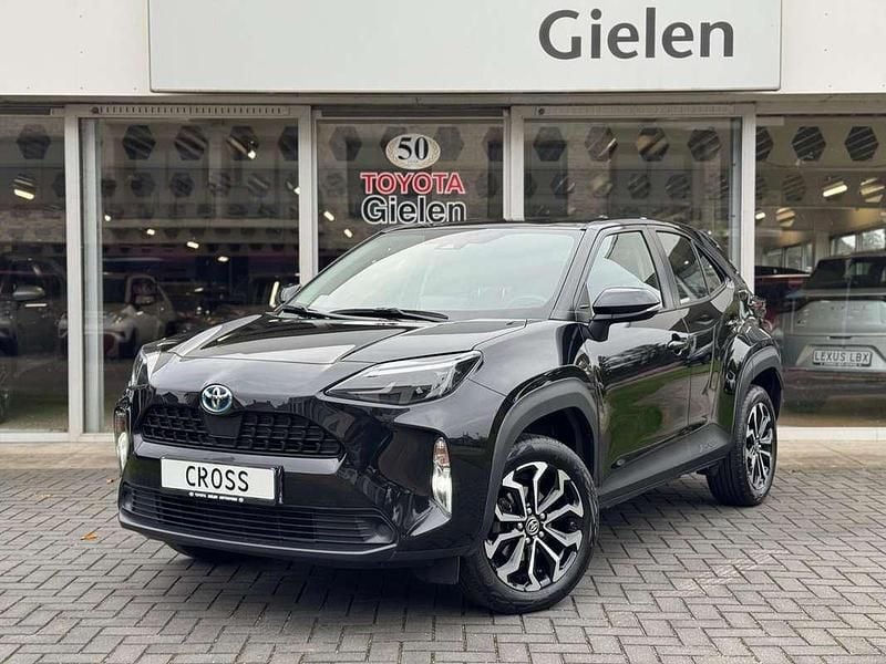 Zwart Occasion 2023 Toyota Yaris Cross Active SUV | € 24.900 (Eerlijke prijs) - Afbeelding 1/3