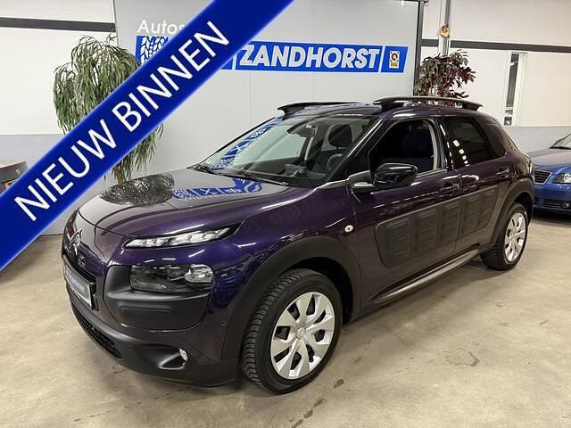 Paars Gebruikt 2016 Citroën C4 Cactus Business Class Hatchback | € 10.995 (Iets duurder) - Afbeelding 1/4