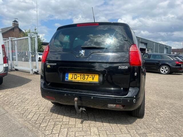 Occasion Peugeot 5008 156 PK (114 kW) 2010 Zwart MPV