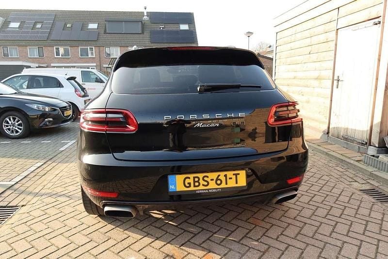Occasion Porsche Macan 252 PK (185 kW) 2018 Zwart SUV