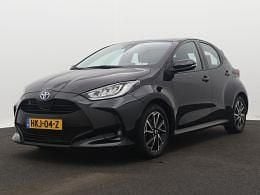 Zwart metallic Gebruikt 2023 Toyota Yaris Limited Hatchback | € 21.945 (Goede deal) - Afbeelding 1/3