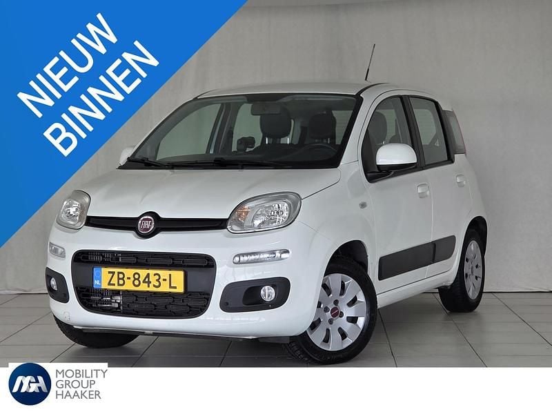 Wit Gebruikt 2019 Fiat Panda Lounge Hatchback | € 9.400 (Goede deal) - Afbeelding 1/4