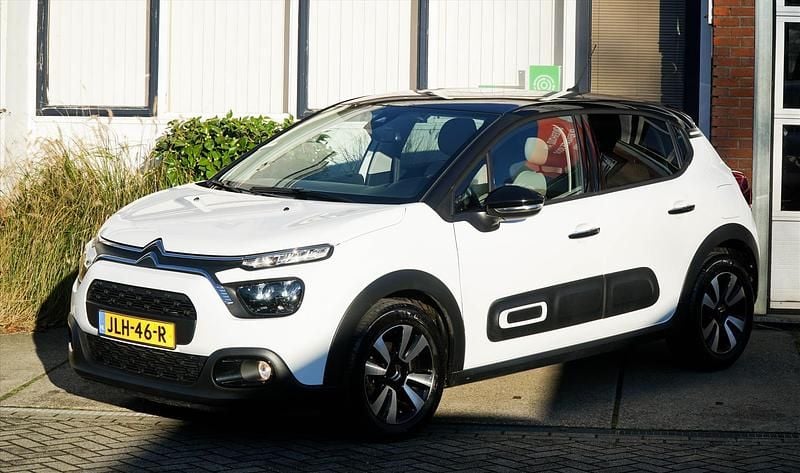 Wit Gebruikt 2024 Citroën C3 Shine Hatchback | € 16.650 (Eerlijke prijs) - Afbeelding 1/4