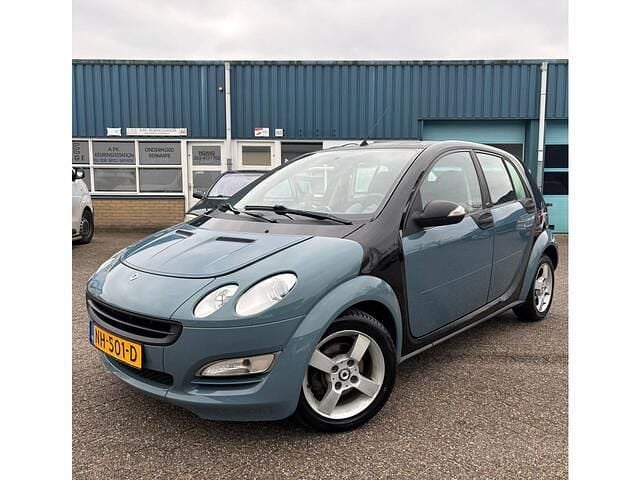 Zwart Occasion 2005 Smart ForFour Pulse Hatchback | € 1.950 (Eerlijke prijs) - Afbeelding 1/4