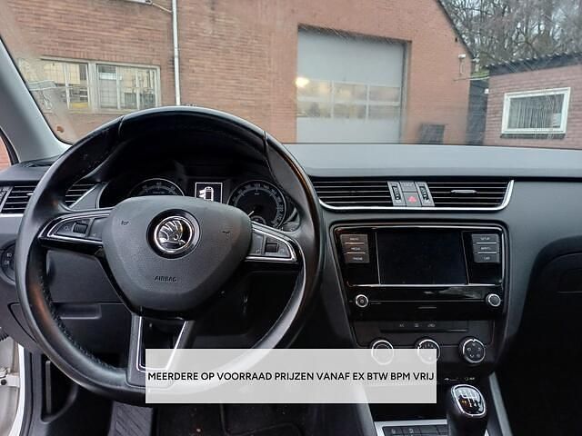 Occasion Skoda Octavia G-TEC Ambition 110 PK (80 kW) 2017 Wit Stationwagen