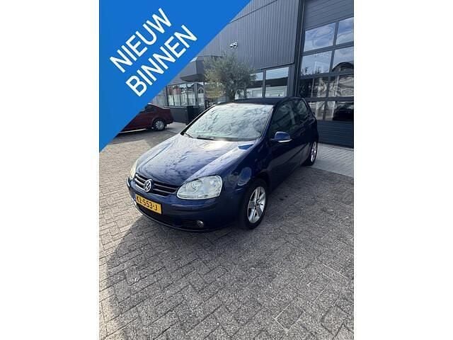 Blauw Occasion 2007 VW Golf V Trendline Hatchback | € 2.550 (Goede deal) - Afbeelding 1/4