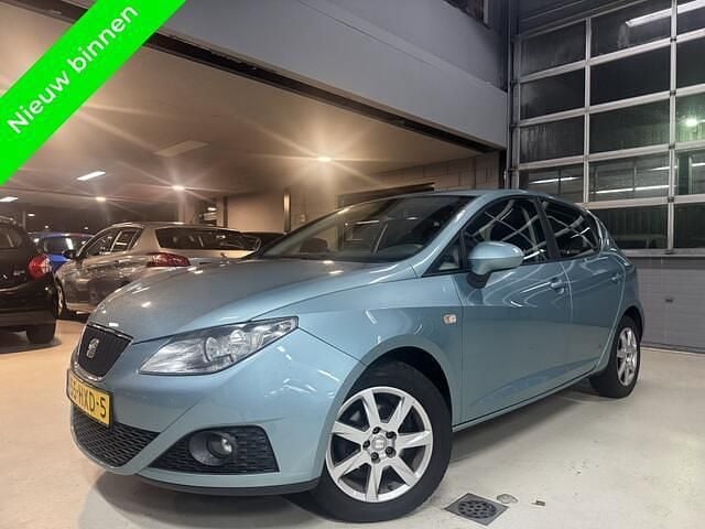 Blauw Gebruikt 2009 Seat Ibiza Stylance Hatchback | € 2.499 (Eerlijke prijs) - Afbeelding 1/4