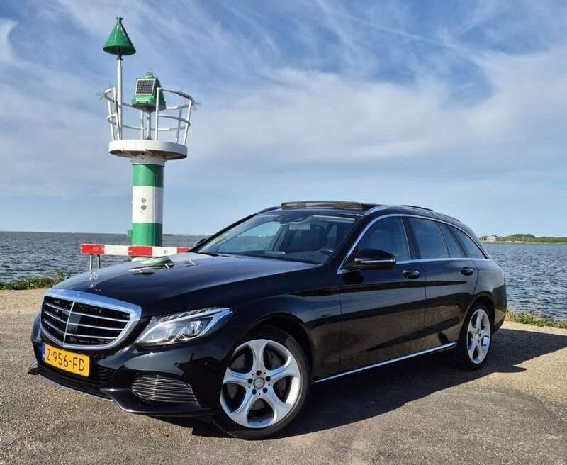 Zwart Gebruikt 2015 Mercedes C350e Exclusive Stationwagen | € 18.950 (Iets duurder) - Afbeelding 1/4