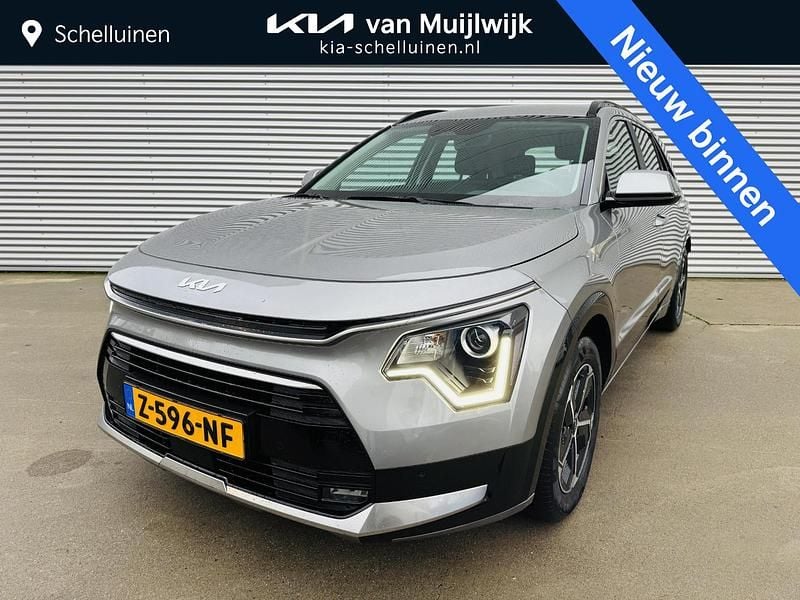 Grijs Gebruikt 2024 Kia Niro SUV | € 31.950 (Super prijs) - Afbeelding 1/4