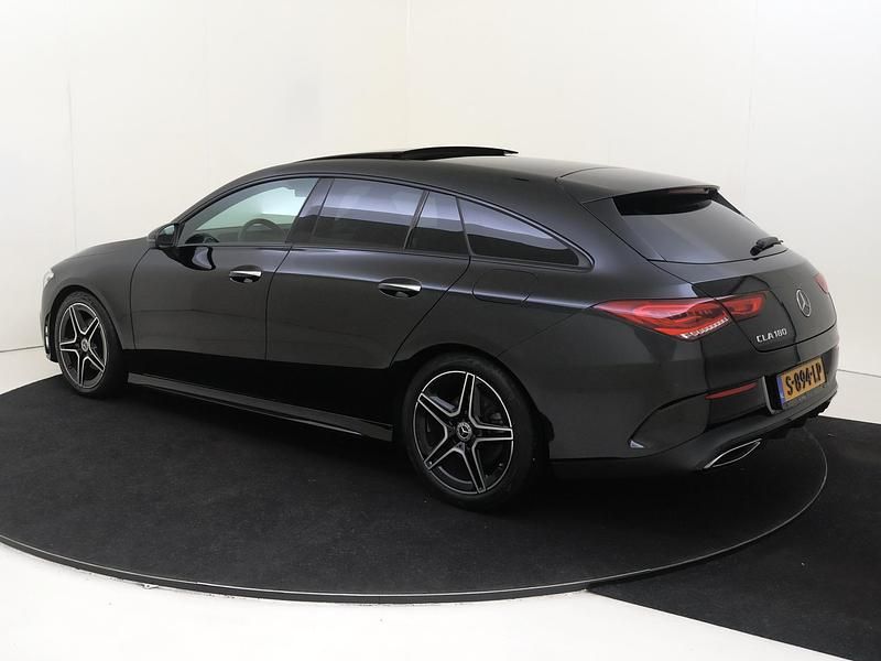 Occasion Mercedes CLA180 Shooting Brake AMG line 136 PK (100 kW) 2023 Zwart Stationwagen