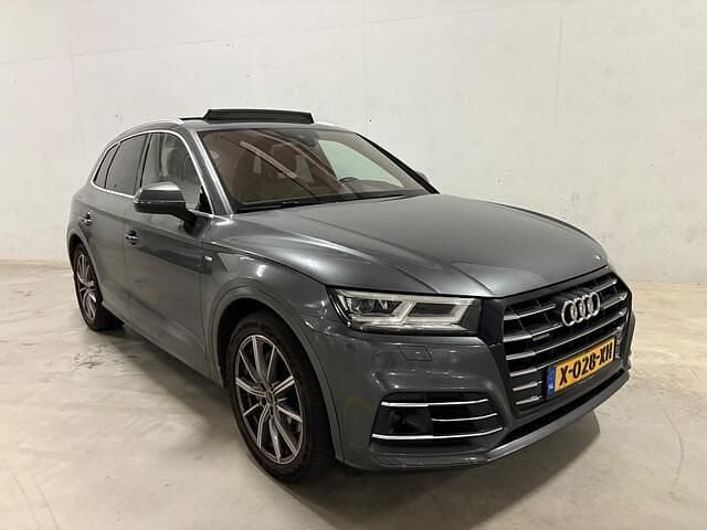 Occasion Audi Q5 Competition 252 PK (185 kW) 2020 Grijs (metallic) SUV