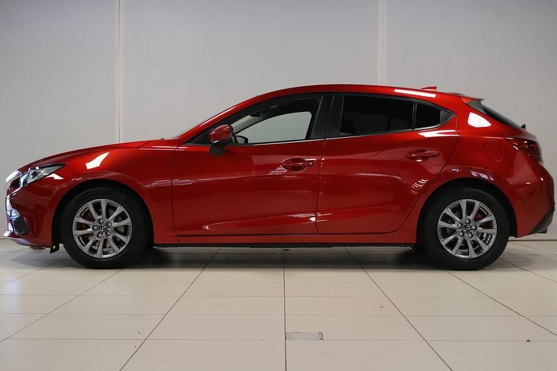 Occasion Mazda 3 2017 Rood Hatchback