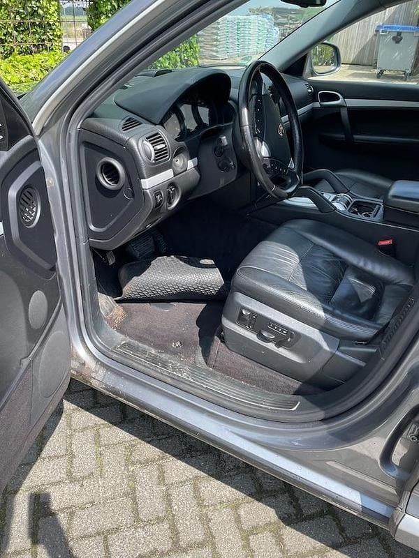 Occasion Porsche Cayenne 2005 Grijs (metallic) SUV