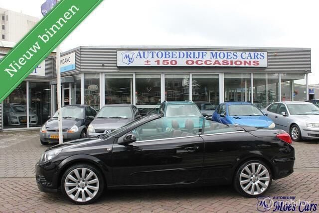 Zwart Gebruikt 2008 Opel Astra Cabriolet Cabriolet | € 3.950 (Eerlijke prijs) - Afbeelding 1/4