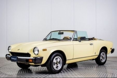 Beige Gebruikt 1980 Fiat 124 Spider Cabriolet | € 8.900 - Afbeelding 1/4