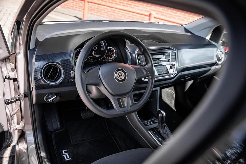 Occasion VW e-up! 60 kW (82 PK) 2019 Grijs Hatchback