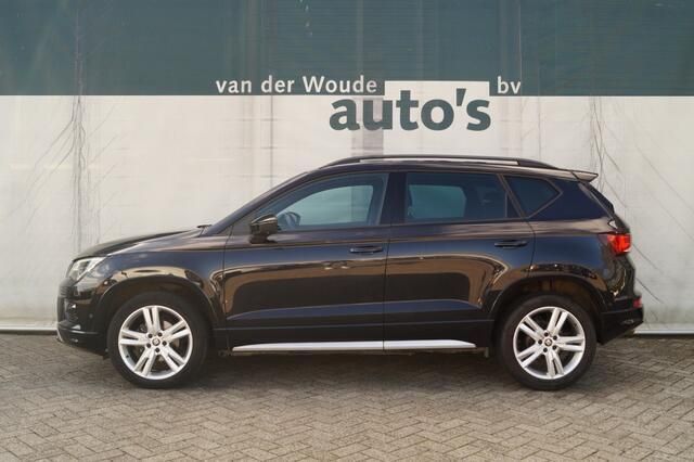 Zwart Gebruikt 2019 Seat Ateca Beats SUV | € 18.400 (Eerlijke prijs) - Afbeelding 1/4