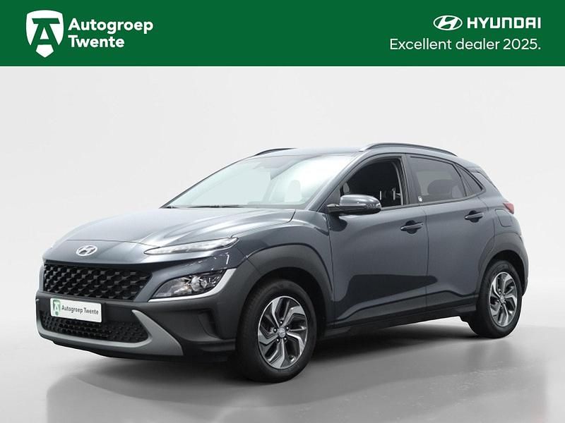 Grijs, metallic lak Gebruikt 2022 Hyundai Kona Comfort SUV | € 20.950 (Goede deal) - Afbeelding 1/4
