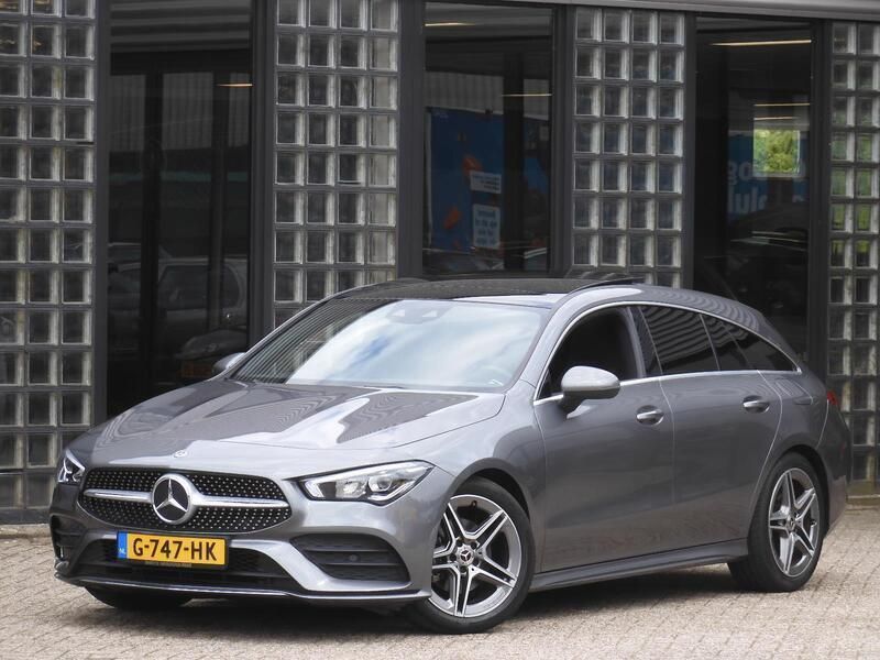 Grijs Gebruikt 2019 Mercedes CLA180 AMG Sedan | € 29.950 (Eerlijke prijs) - Afbeelding 1/4
