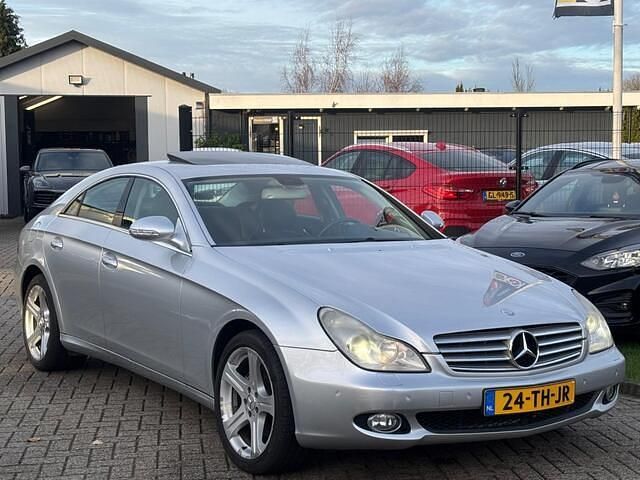 Occasion Mercedes CLS500 306 PK (225 kW) 2005 Grijs (metallic) Sedan